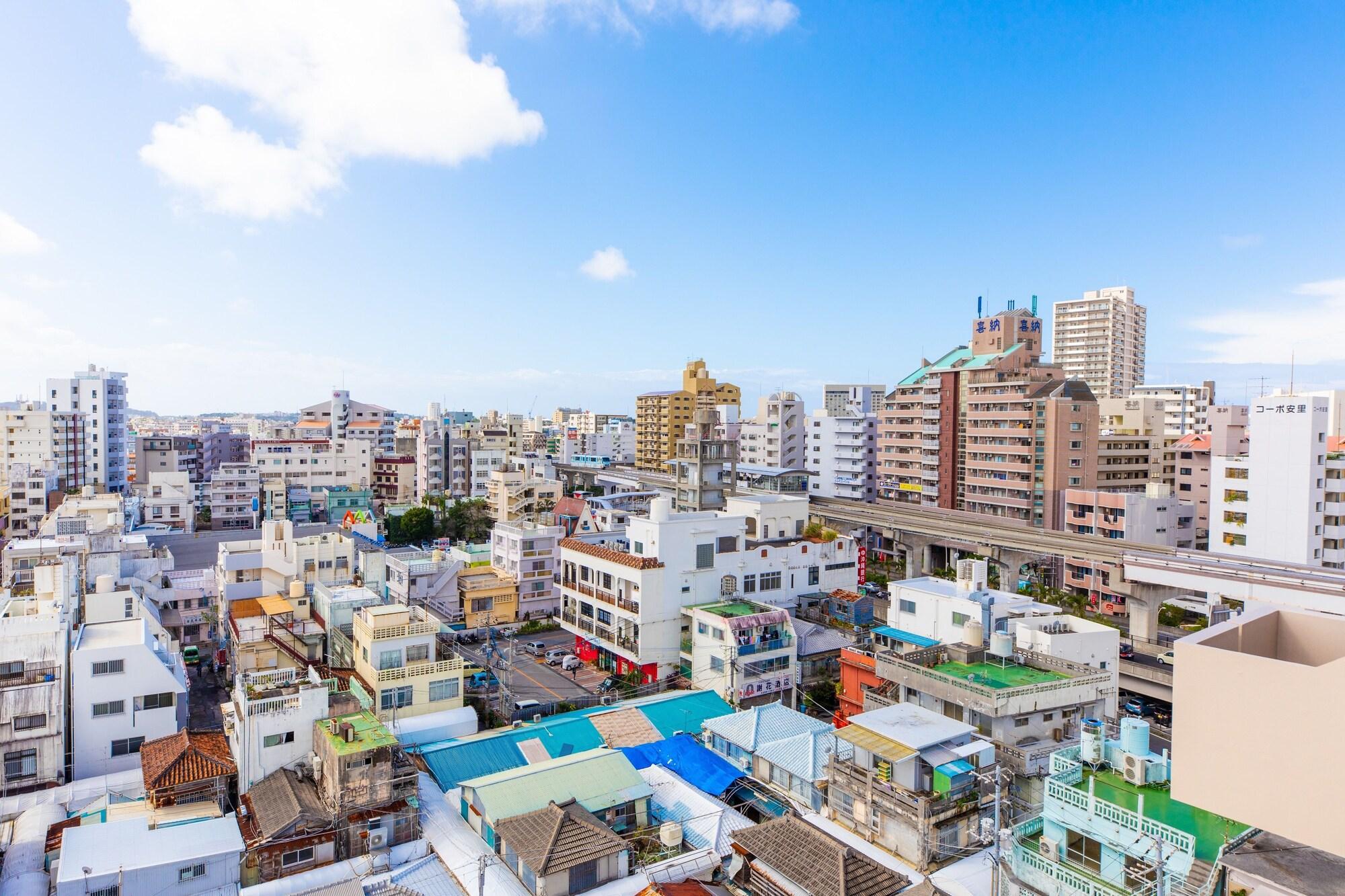 Готель Mr. Kinjo In Sakaemachi Наха Екстер'єр фото